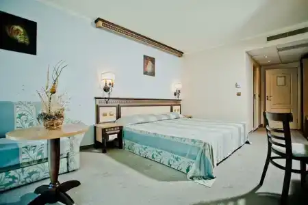 Chaika Beach Resort – All Inclusive - 39