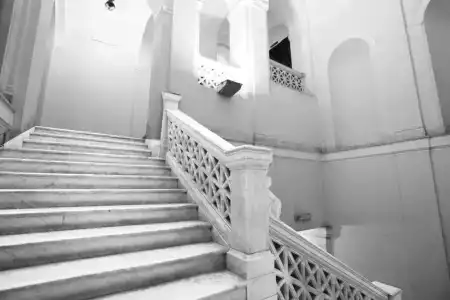 Piazza Bovio 22 - 31