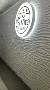 La Vita - 72