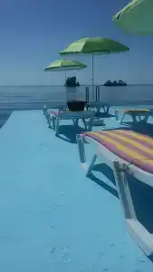 Эллинг "Ноги в море" - 26