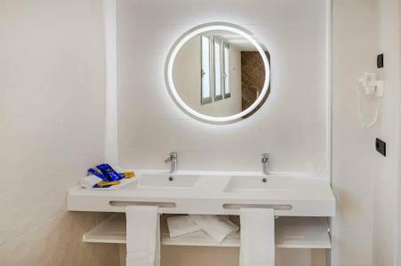Benidorm Centre - Adults Only - 6