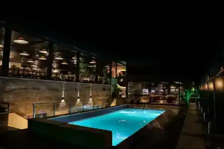 Black Bird Thermal & Spa - 86