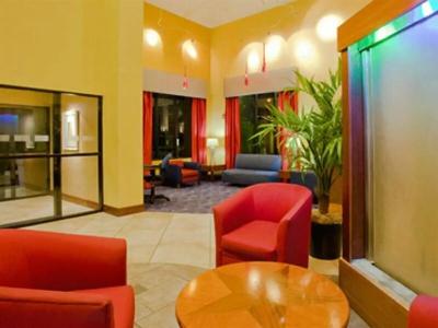 Holiday Inn Express & Suites - Nearest Universal Orlando, an IHG - 43
