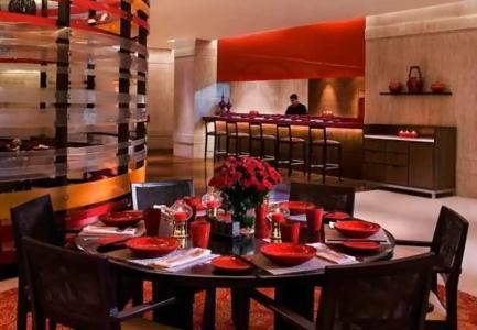 Courtyard by Marriott Mumbai International Airport - 26