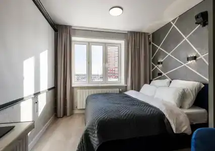 на Новомосковской, 14 - 57