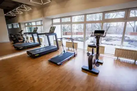 Интурист - 18