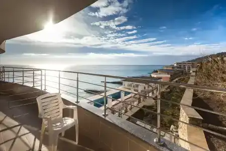 Ливадийский - 19