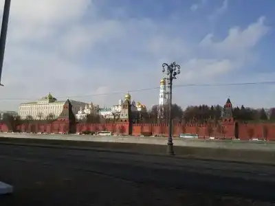 People Red Square - 9