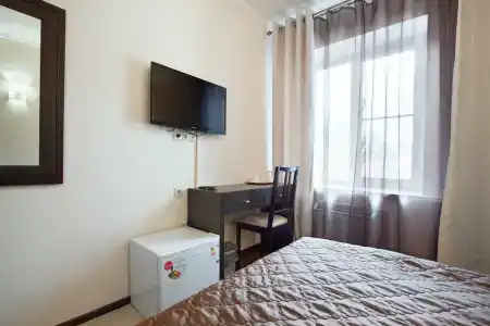 Пирамида - 96