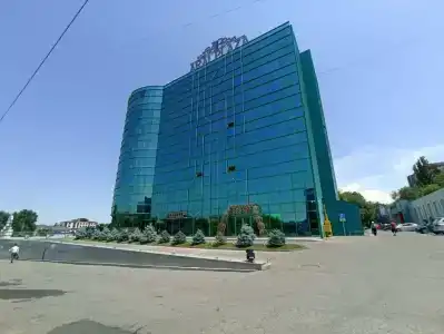 Arai Plaza - 12