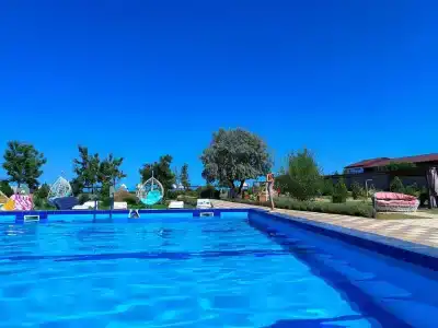 Электра Холидей - 90