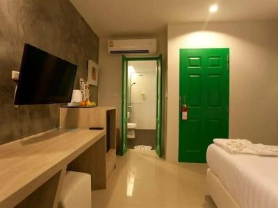 Horizon Karon Beach Resort & Spa - 11