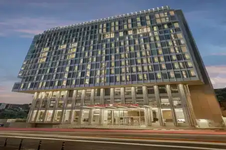 Hilton Garden Inn Tbilisi Riverview - 1