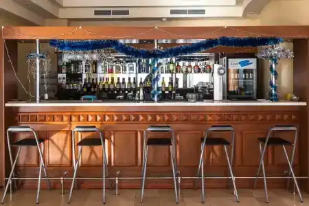 Ливадийский - 33