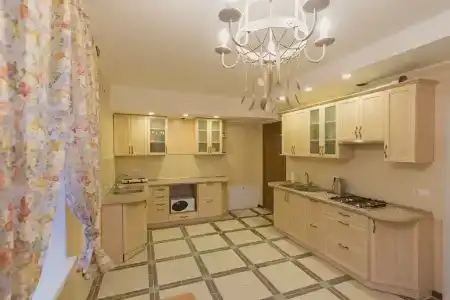 Приморский - 33