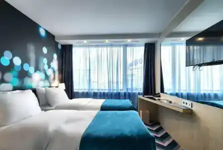 Санкт-Петербург - 70