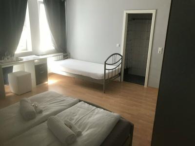 Capitol Zentrum - 24h - - 31