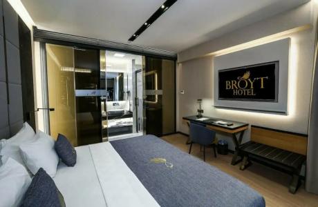 Broyt Suites - 74