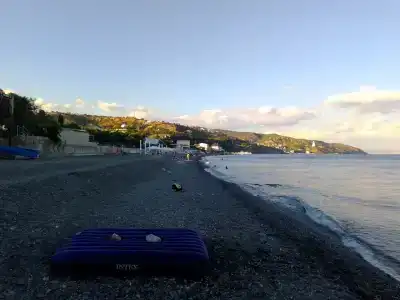 Дворик у моря - 4