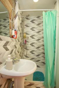 on Vostochnaya 10 - 98