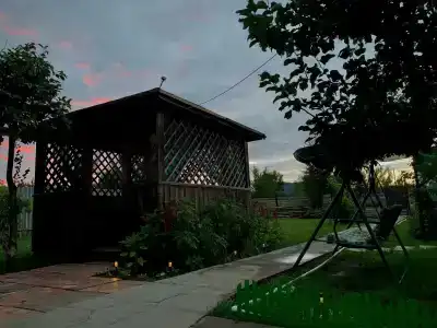 Вблизи соленых озер по ул. Пчельник - 1