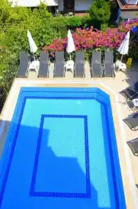 Mykonut Boutique - 10