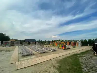 Фэмили Дача - 42