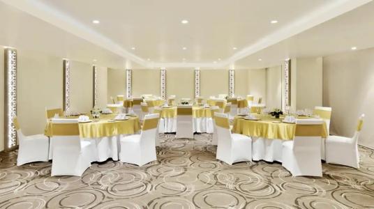 Courtyard by Marriott Bengaluru Hebbal - 18