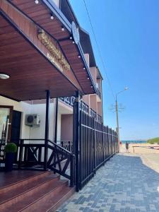 Золотой берег - 99