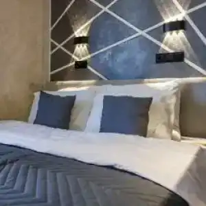 на Новомосковской, 14 - 75