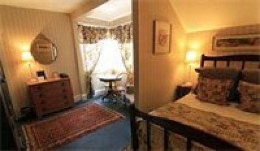 Mary Prentiss Inn - 38