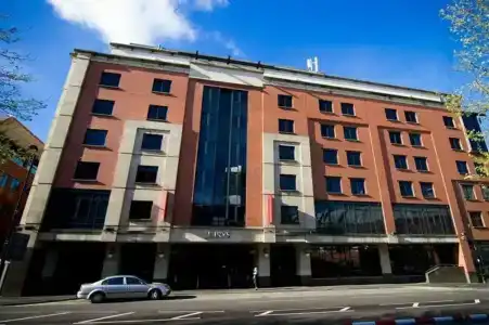 Jurys Inn Manchester City Centre - 6