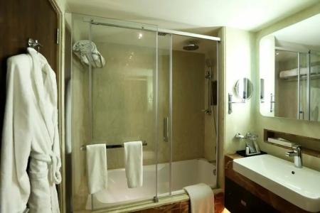 Le Royal Meridien Chennai - 11