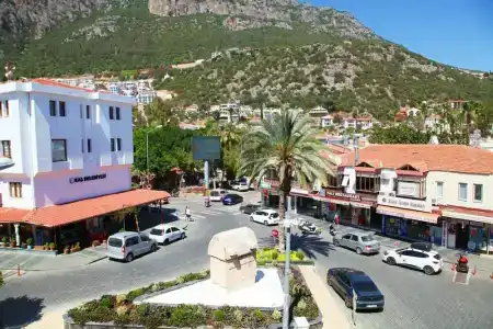 Cobanoglu - 0