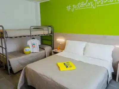 Color Green Village Cesenatico Family - 5