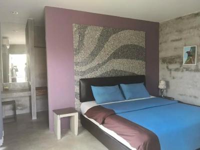 The Curve Residence - 14