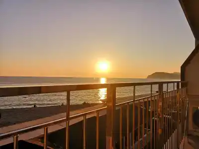 Берег моря - 72