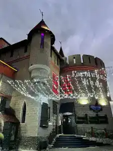 Замок в Долине - 49