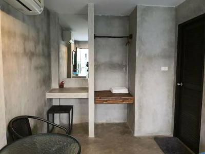 The Curve Residence - 31
