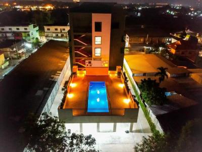 Comet Surat Thani - 8