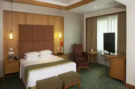 Courtyard by Marriott Chennai - 61