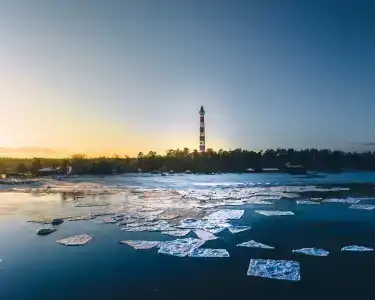 Мир Маяков - 28