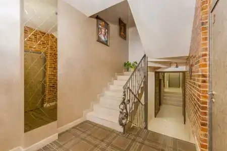 Замок на Никольской - 6