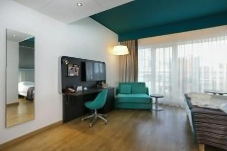 Park Inn by Radisson Central Tallinn - 40