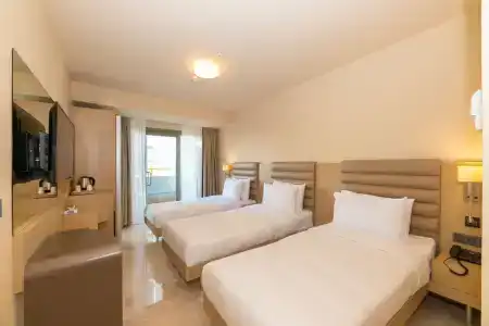 Ramada by Wyndham Istanbul Pera - 91