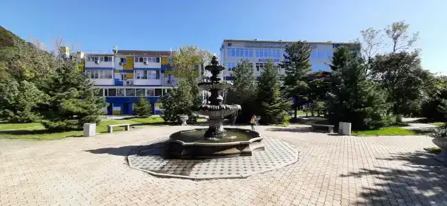 Морской берег - 12