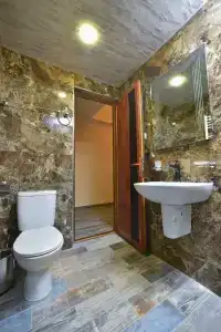 Altunyan - 13