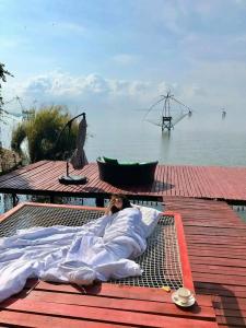 Charn Mai Chai Lay - 18