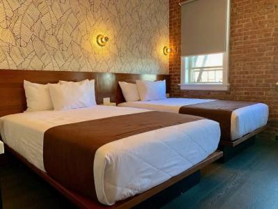 H by H Hospitality - 48