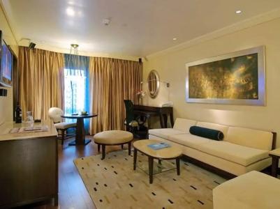 President - Ihcl Seleqtions - 23